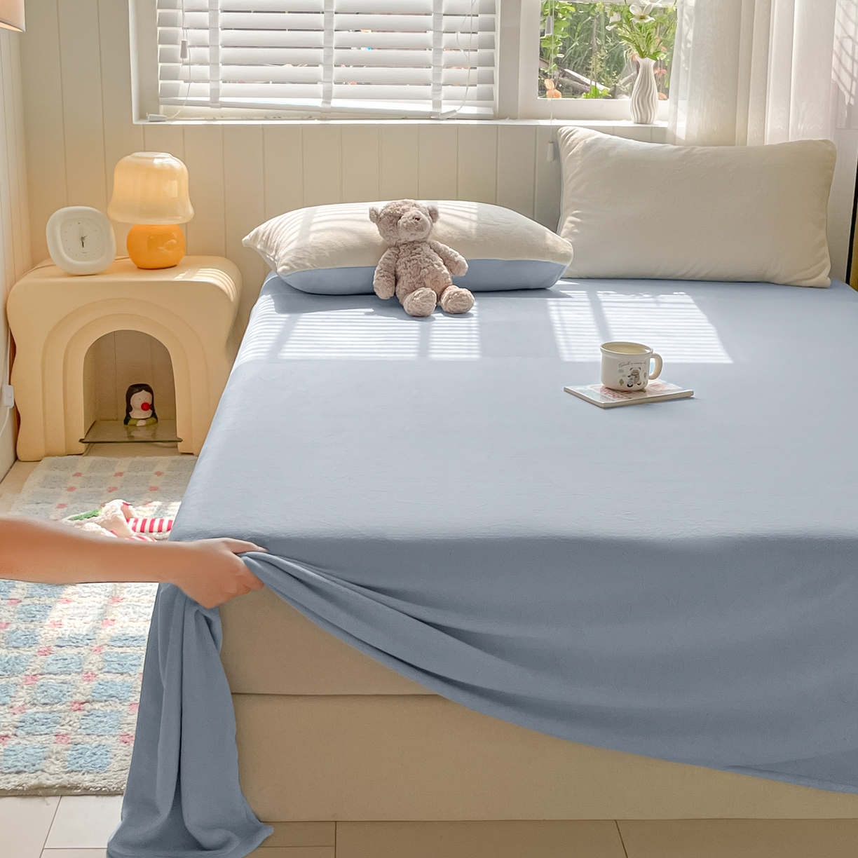 91家纺网 家纺一手货源 找家纺 仔仔熊 2025新款牛奶绒单床单床单单件 蓝