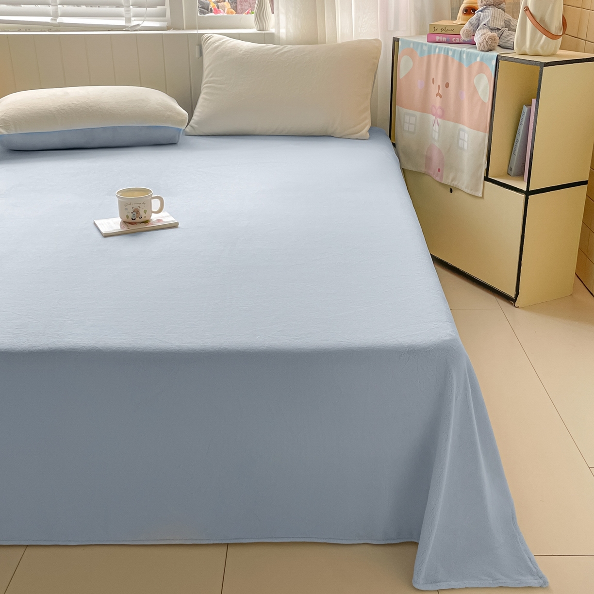 91家纺网 家纺一手货源 找家纺 仔仔熊 2025新款牛奶绒单床单床单单件 蓝