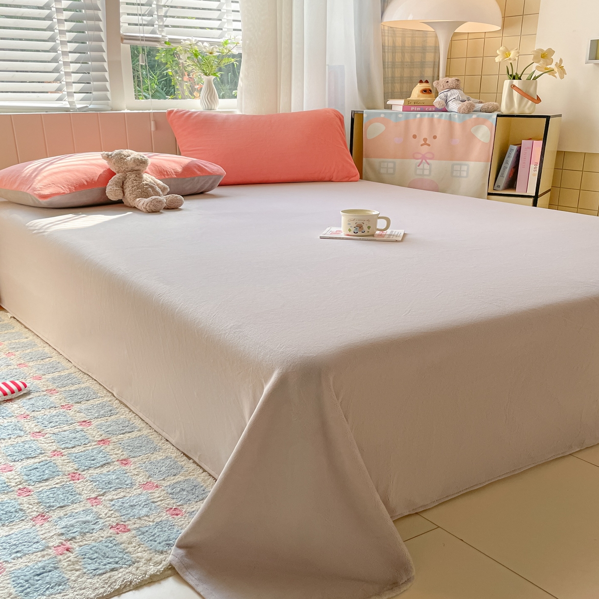 91家纺网 家纺一手货源 找家纺 仔仔熊 2025新款牛奶绒单床单床单单件 灰