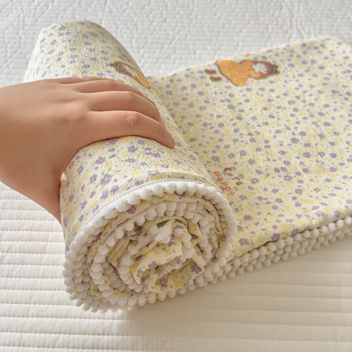 91家纺网 家纺一手货源 找家纺 三盛源 2025新款韩版碎花球球皱皱纱双层纱水洗棉单床单床单单件 碎花小仙旅