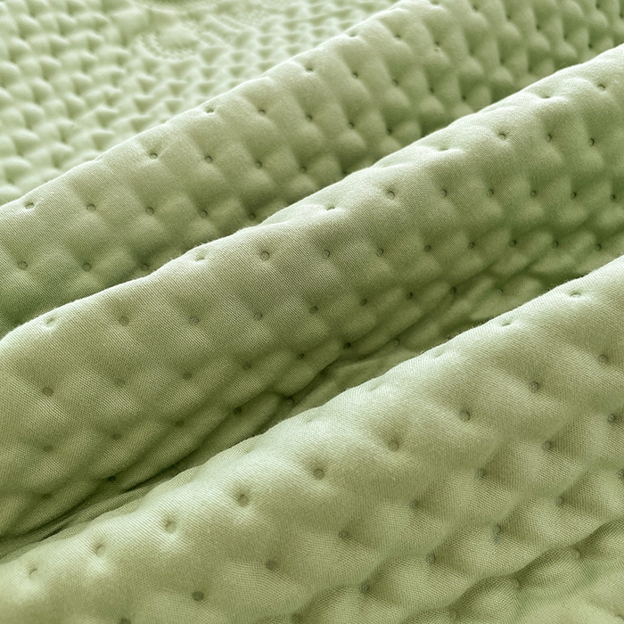 91家纺网 家纺一手货源 找家纺 三盛源 2025新款A类原棉夹棉防水床笠单件隔尿防滑床单席梦思防尘罩保护套爱豆熊系列 爱豆熊床笠-抹茶绿