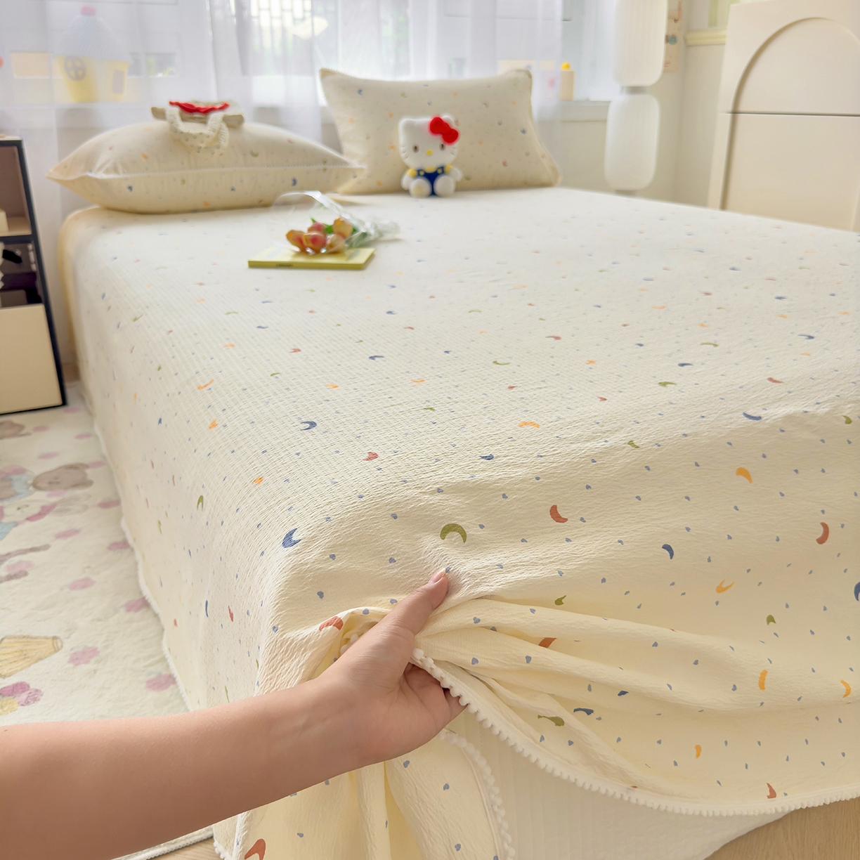 91家纺网 家纺一手货源 找家纺 三盛源 2025新款韩版碎花球球皱皱纱双层纱水洗棉单床单床单单件 星月心雨