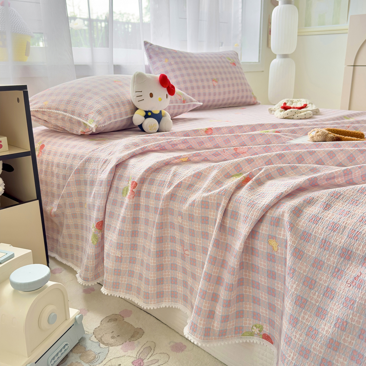 91家纺网 家纺一手货源 找家纺 三盛源 2025新款韩版碎花球球皱皱纱双层纱水洗棉单床单床单单件 樱果格韵