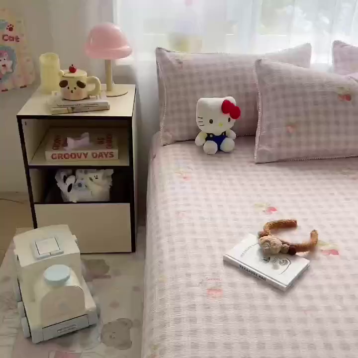 91家纺网 家纺一手货源 找家纺 三盛源 2025新款韩版碎花球球皱皱纱双层纱水洗棉单床单床单单件 樱果格韵