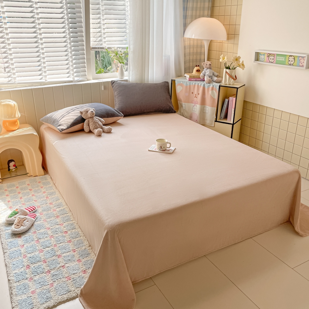 91家纺网 家纺一手货源 找家纺 仔仔熊 2025新款牛奶绒单床单床单单件 橙