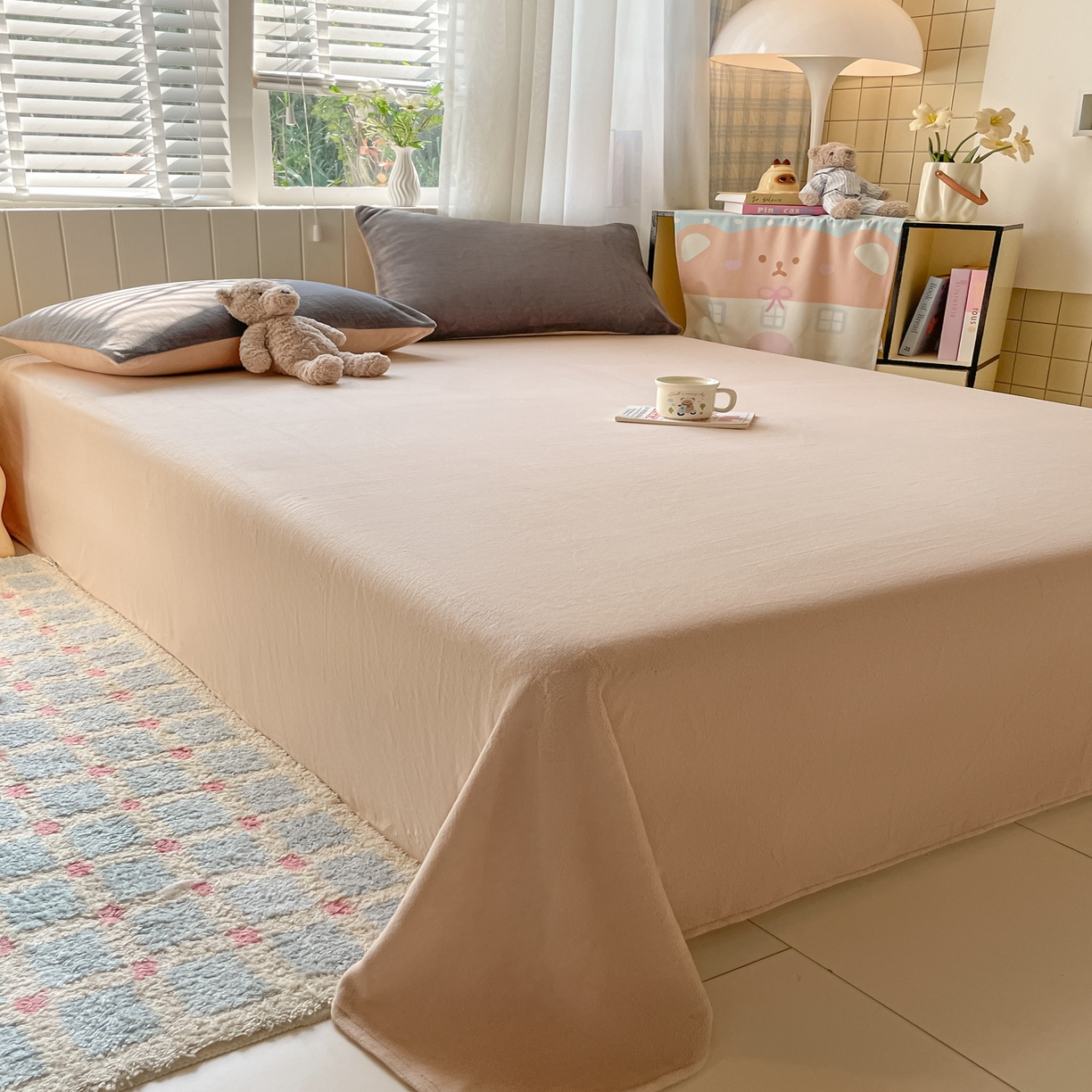 91家纺网 家纺一手货源 找家纺 仔仔熊 2025新款牛奶绒单床单床单单件 橙