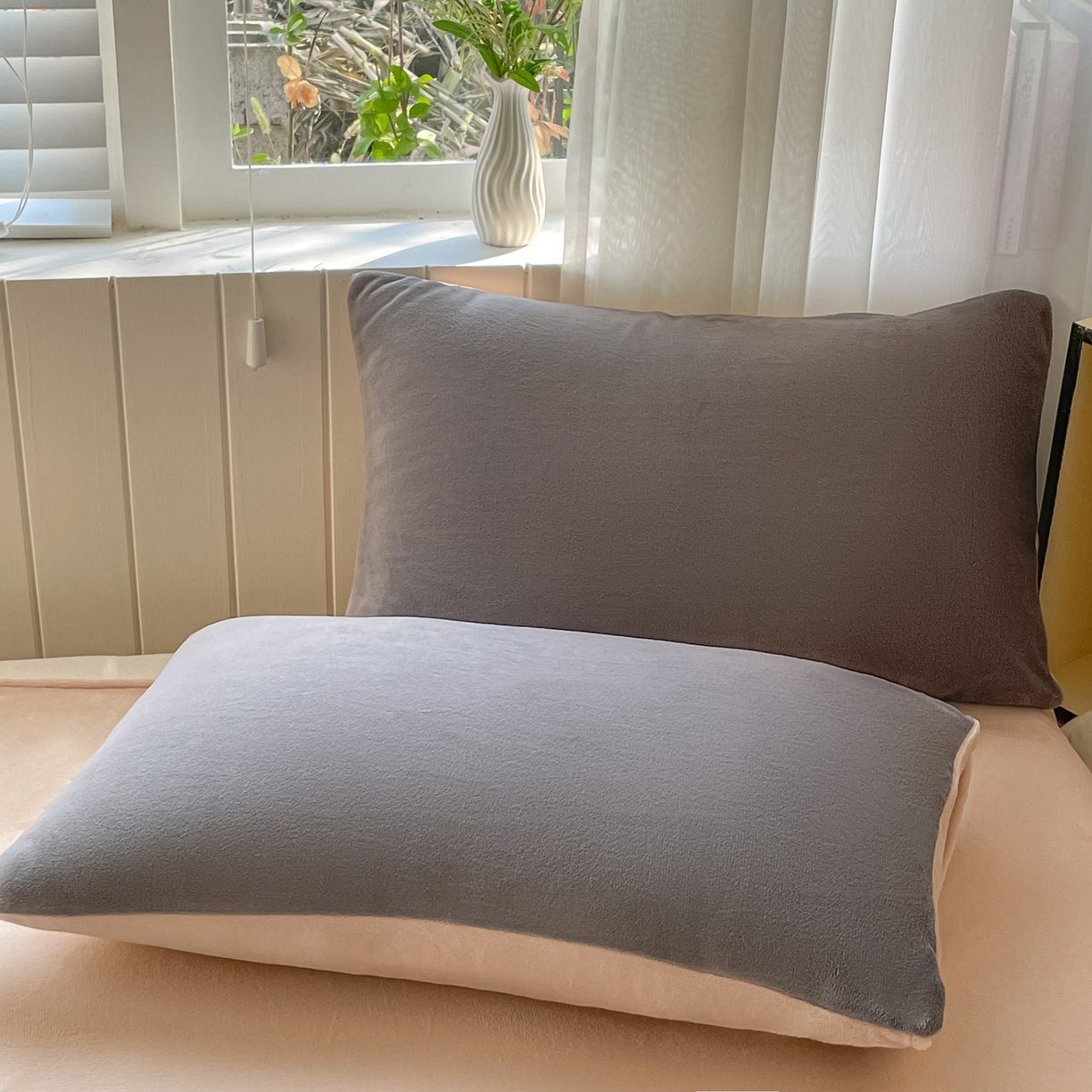 91家纺网 家纺一手货源 找家纺 仔仔熊 2025新款牛奶绒单床单床单单件 橙