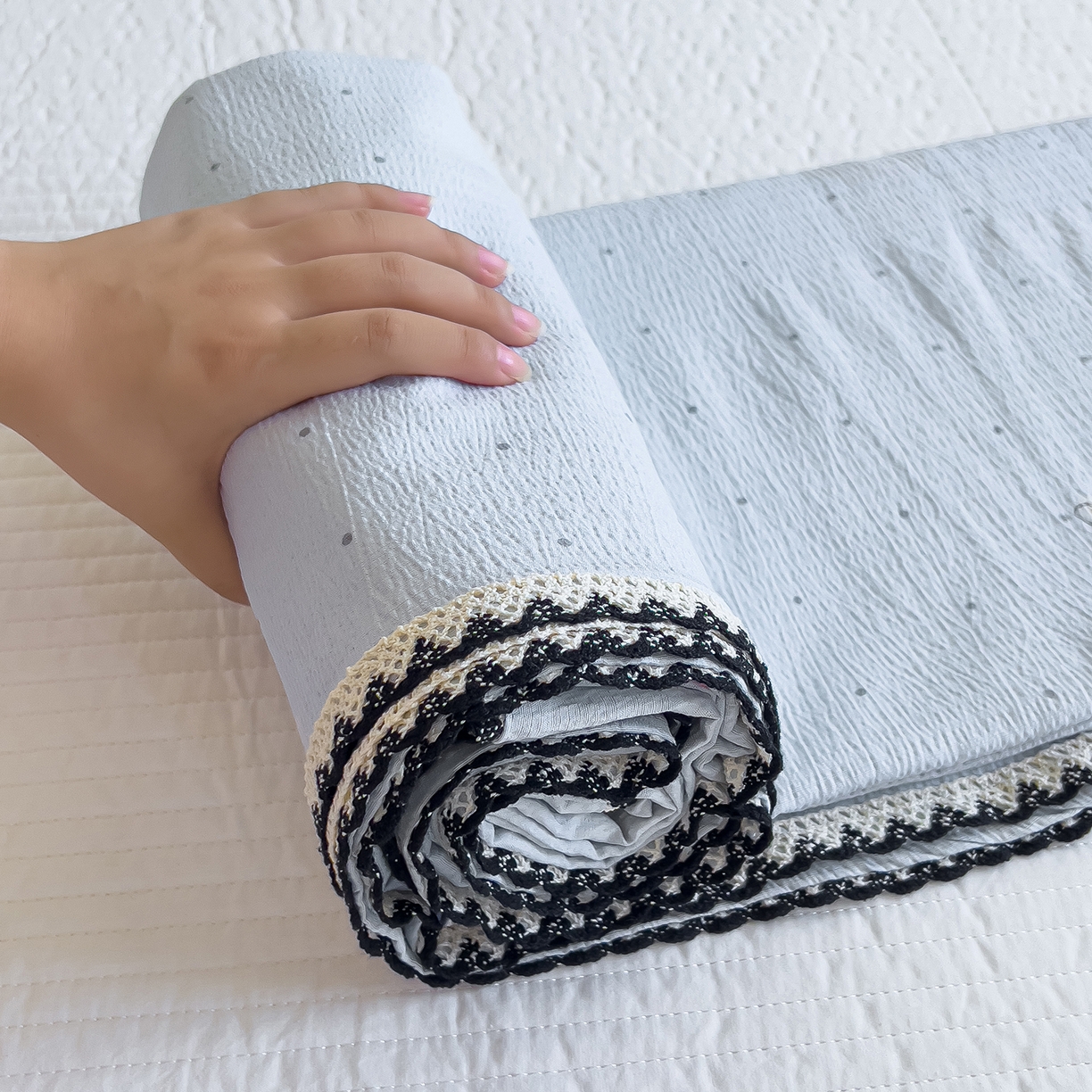 91家纺网 家纺一手货源 找家纺 （总）三盛源 2025新款韩版碎花皱皱双层纱镂空花边水洗棉单床单床单单件