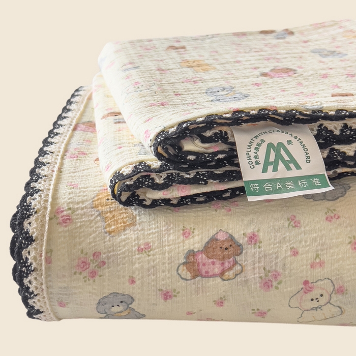 91家纺网 家纺一手货源 找家纺 三盛源 2025新款韩版碎花皱皱双层纱镂空花边水洗棉单床单床单单件 狗狗乐园