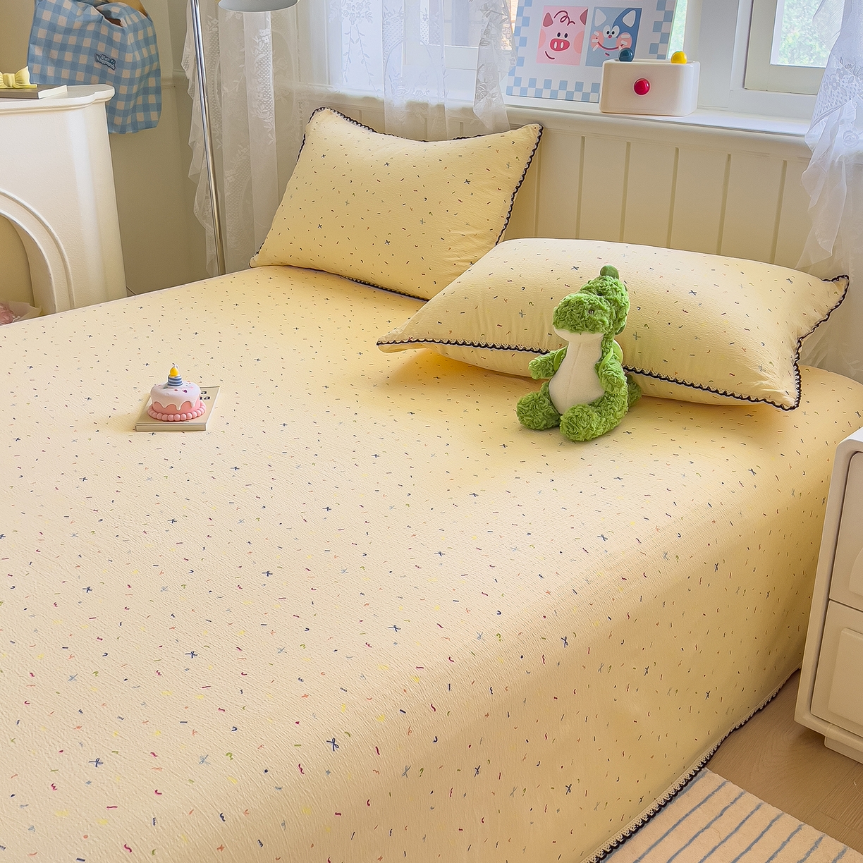 91家纺网 家纺一手货源 找家纺 三盛源 2025新款韩版碎花皱皱双层纱镂空花边水洗棉单床单床单单件 奶油芝士