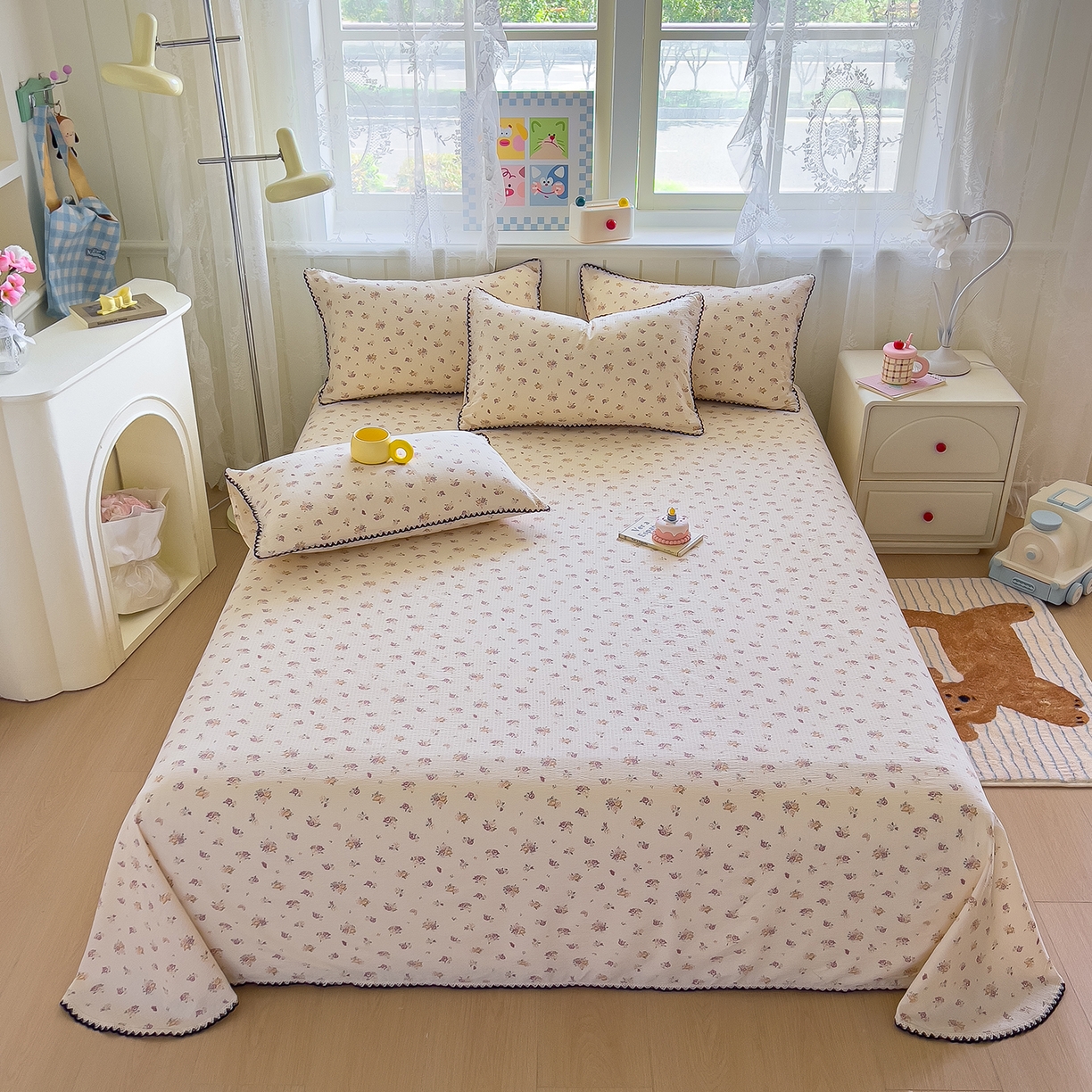 91家纺网 家纺一手货源 找家纺 三盛源 2025新款韩版碎花皱皱双层纱镂空花边水洗棉单床单床单单件 梦境