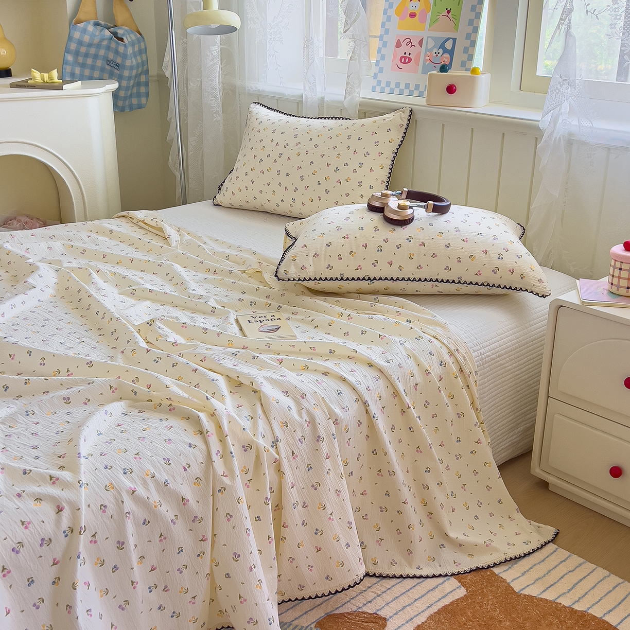 91家纺网 家纺一手货源 找家纺 三盛源 2025新款韩版碎花皱皱双层纱镂空花边水洗棉单床单床单单件 樱桃波波