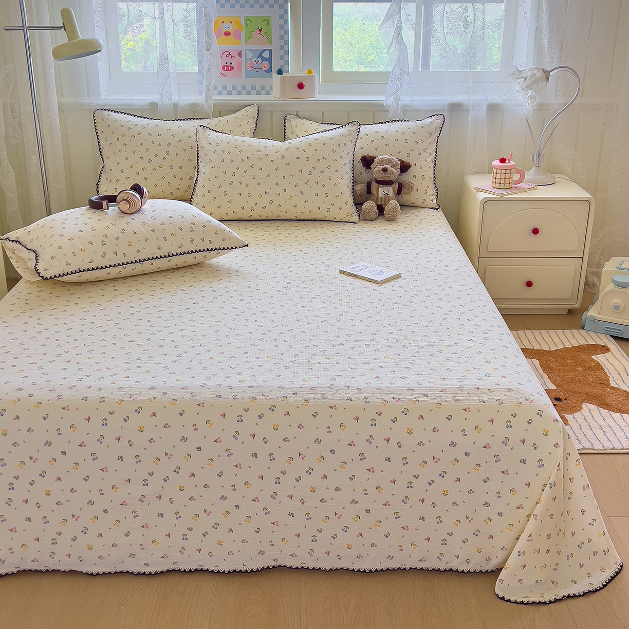 91家纺网 家纺一手货源 找家纺 三盛源 2025新款韩版碎花皱皱双层纱镂空花边水洗棉单床单床单单件 樱桃波波