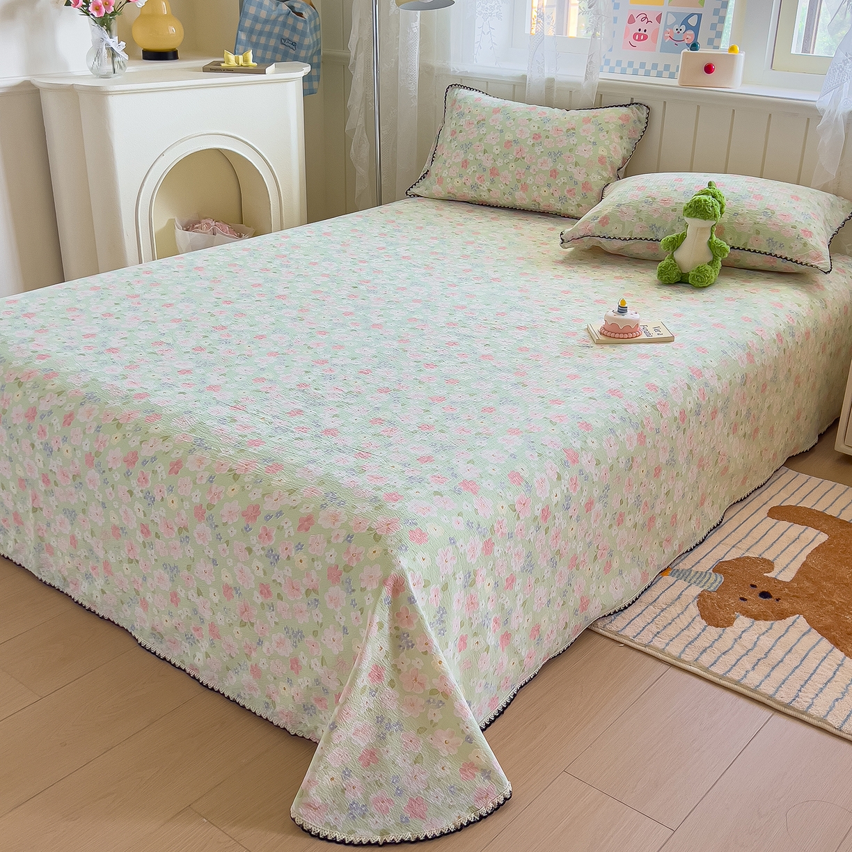 91家纺网 家纺一手货源 找家纺 三盛源 2025新款韩版碎花皱皱双层纱镂空花边水洗棉单床单床单单件 莱茵-绿