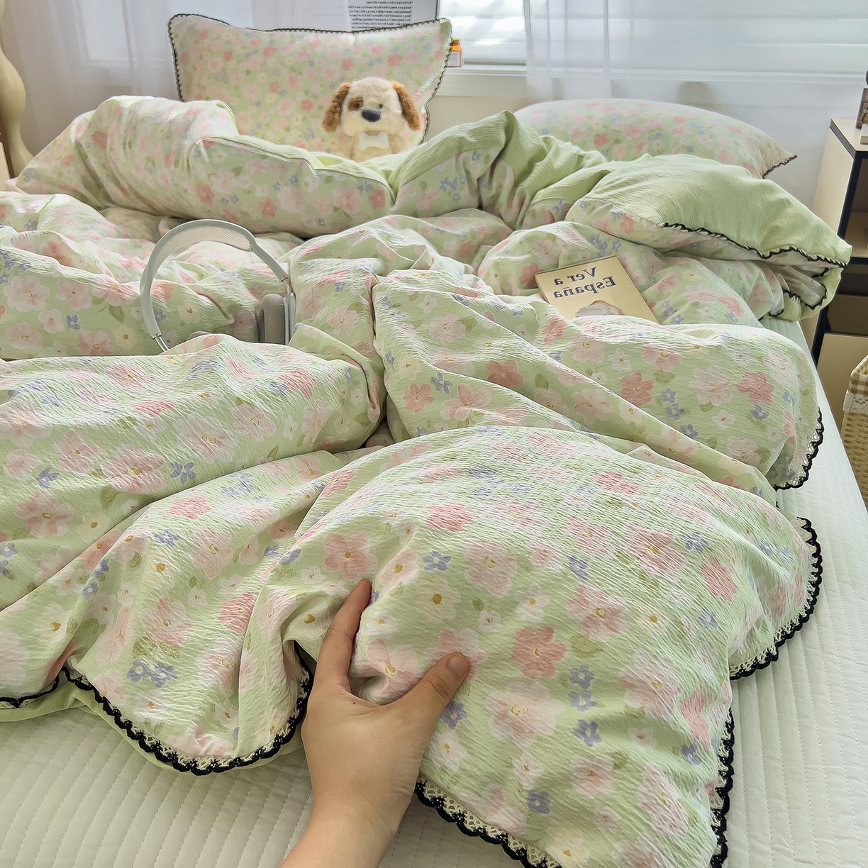 91家纺网 家纺一手货源 找家纺 （总）三盛源 2025新款韩系小花卉镂空花边超柔皱皱双层纱水洗棉单被套被套单件