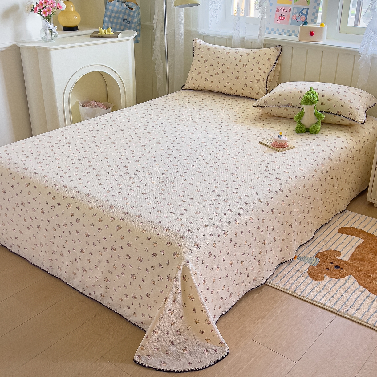 91家纺网 家纺一手货源 找家纺 三盛源 2025新款韩版碎花皱皱双层纱镂空花边水洗棉单床单床单单件 梦境