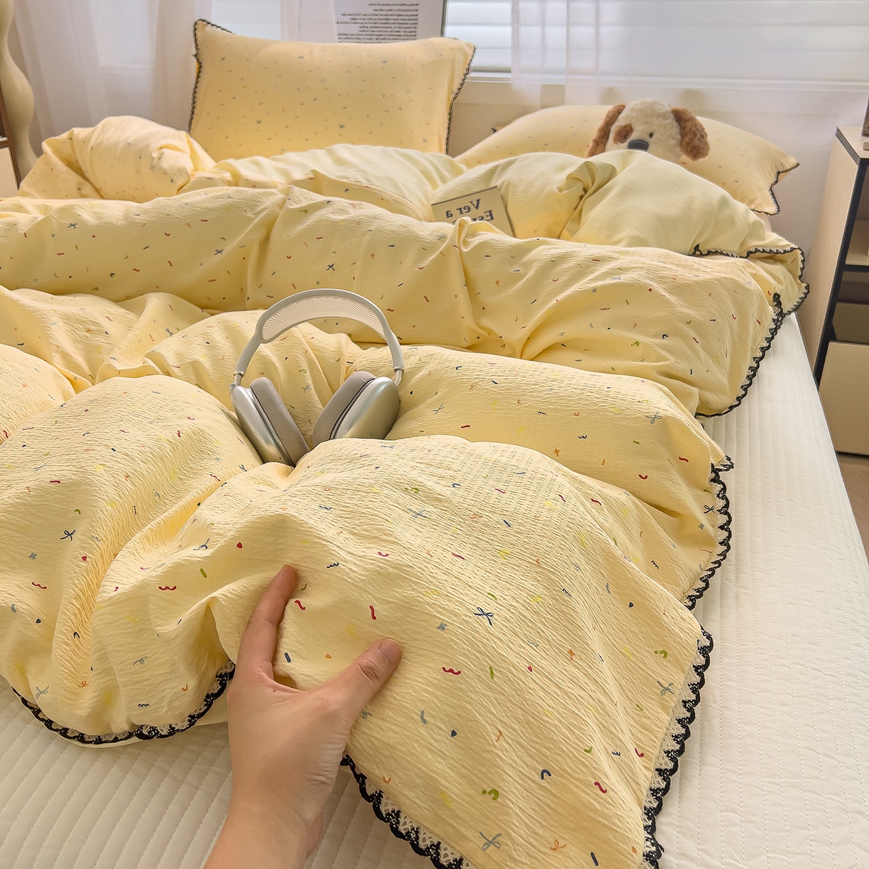 91家纺网 家纺一手货源 找家纺 三盛源 2025新款韩系小花卉镂空花边超柔皱皱双层纱水洗棉单被套被套单件 奶油星点