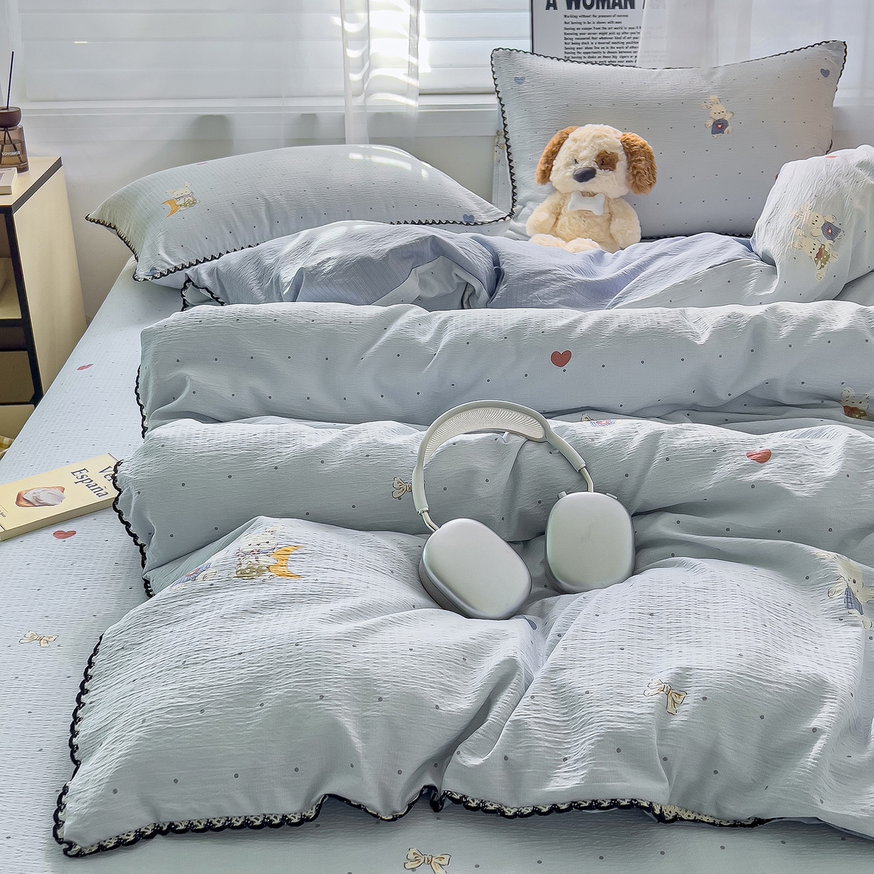 91家纺网 家纺一手货源 找家纺 三盛源 2025新款韩系小花卉镂空花边超柔皱皱双层纱水洗棉单被套被套单件 萌趣小窝