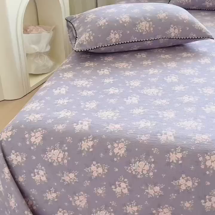 91家纺网 家纺一手货源 找家纺 三盛源 2025新款韩版碎花皱皱双层纱镂空花边水洗棉单床单床单单件 含烟蔻-紫
