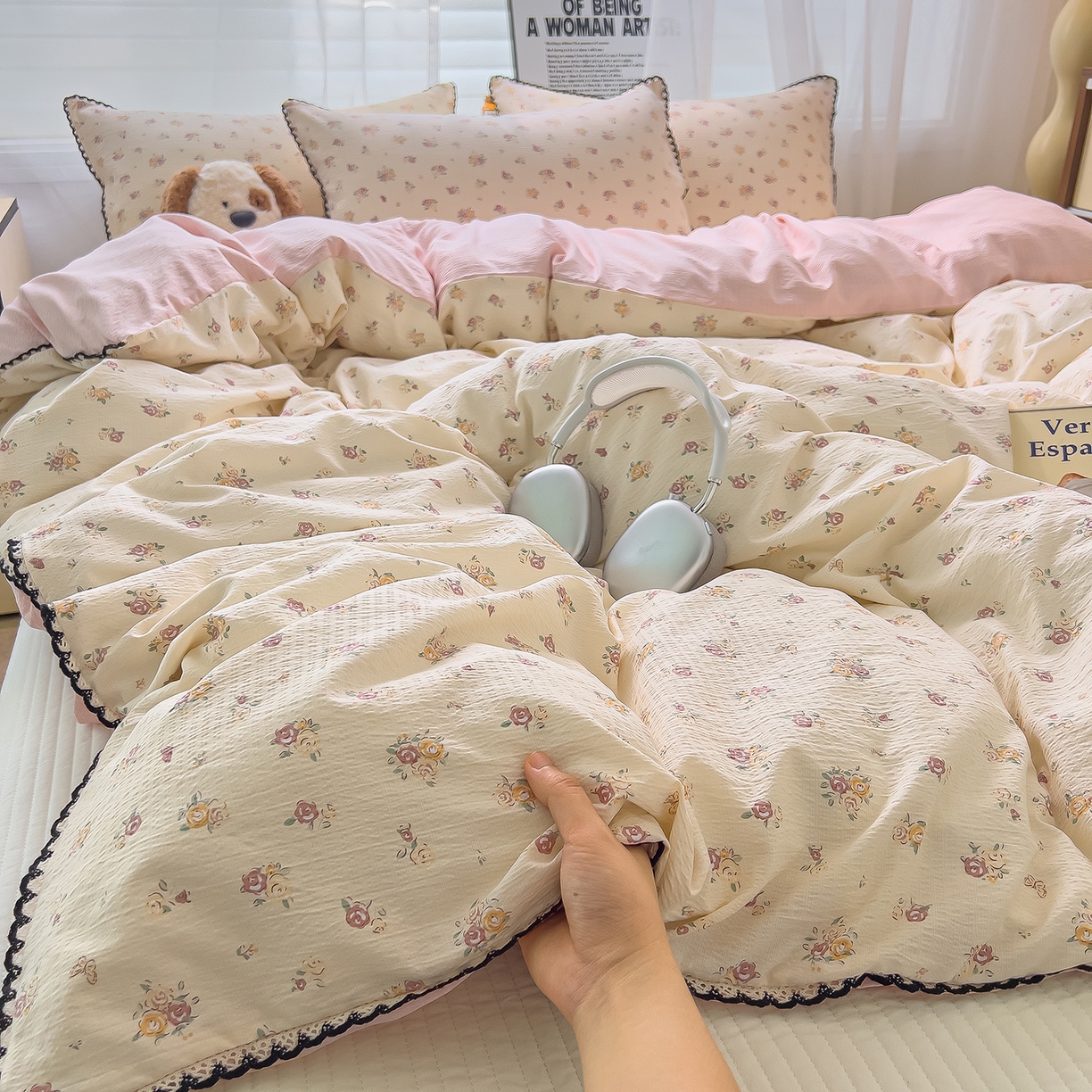 91家纺网 家纺一手货源 找家纺 三盛源 2025新款韩系小花卉镂空花边超柔皱皱双层纱水洗棉单被套被套单件 絮语