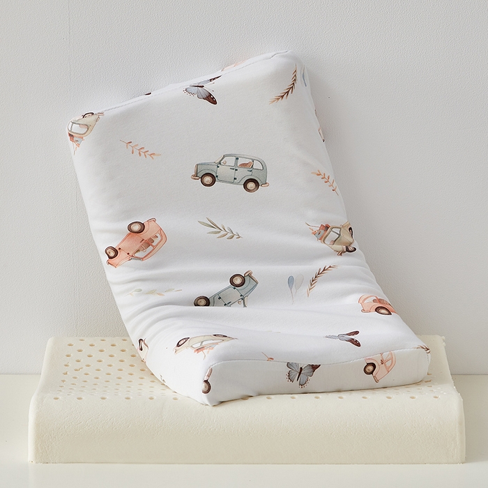 鼎盛乳胶 2025新款30*50学生枕亲肤棉乳胶枕 田园小车