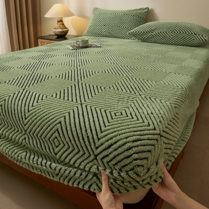 91家纺网 家纺一手货源 找家纺 （总）欧邦 2025新款提花暖阳绒单床笠