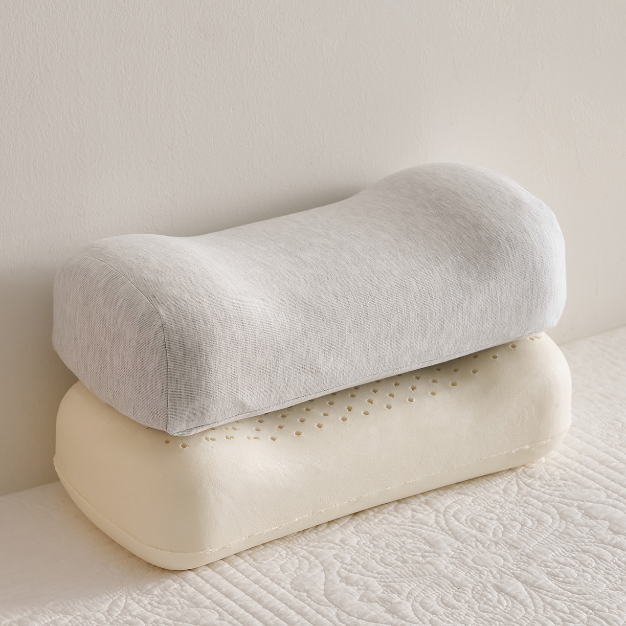 91家纺网 家纺一手货源 找家纺 （总）鼎盛乳胶 2025新款彩棉乳胶午睡枕便携枕