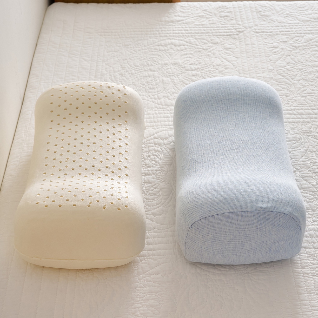 91家纺网 家纺一手货源 找家纺 鼎盛乳胶 2025新款彩棉乳胶午睡枕便携枕 彩棉天蓝