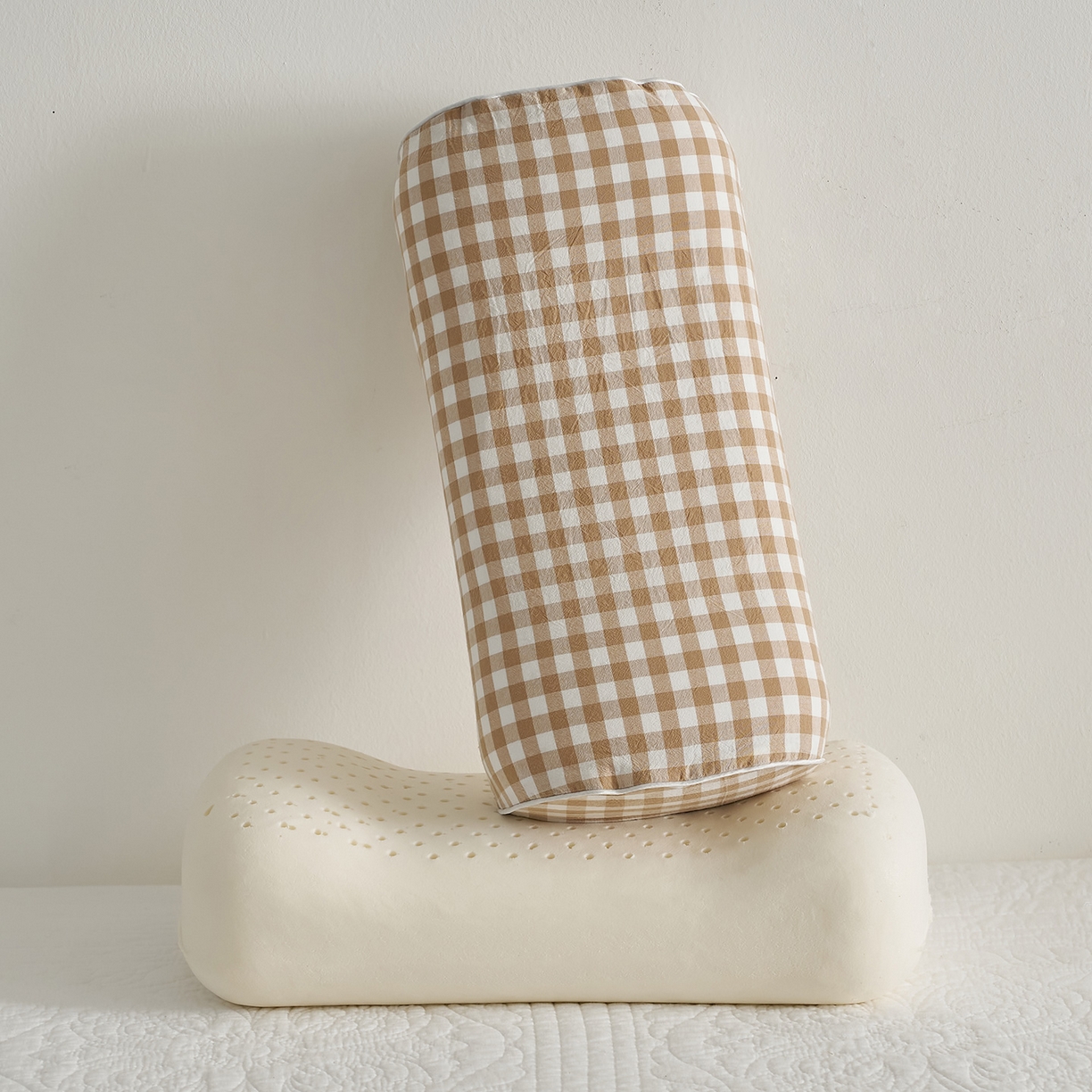 91家纺网 家纺一手货源 找家纺 鼎盛乳胶 2025新款水洗棉小乳胶枕多功能便携枕 水洗咖