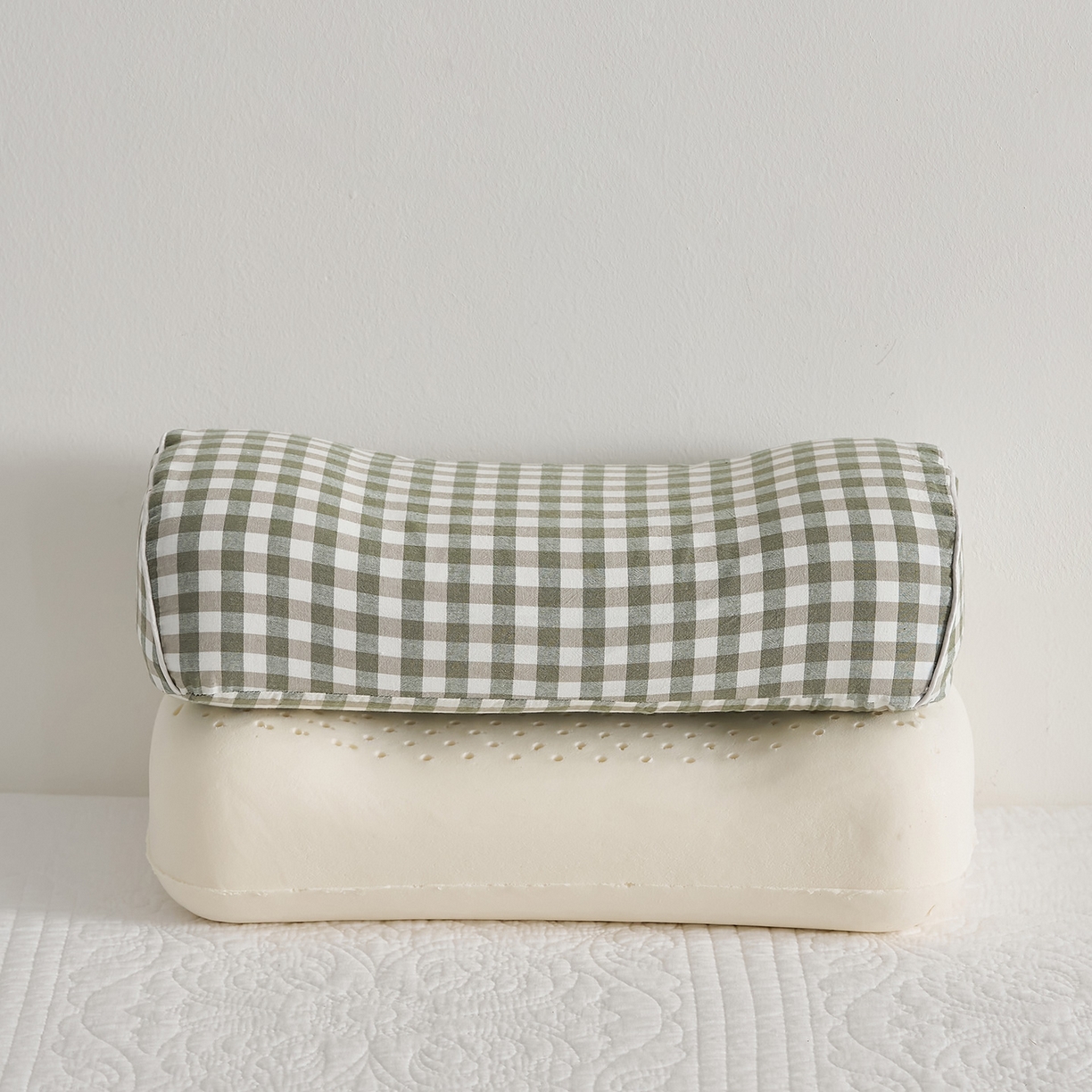 91家纺网 家纺一手货源 找家纺 鼎盛乳胶 2025新款水洗棉小乳胶枕多功能便携枕 水洗绿