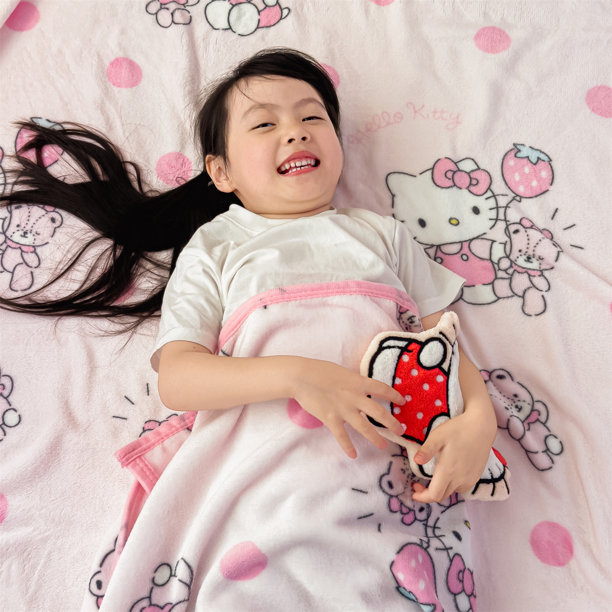 91家纺网 家纺一手货源 找家纺 （总）花满路 2025新款亲肤舒适三丽鸥儿童毯毛毯毯子