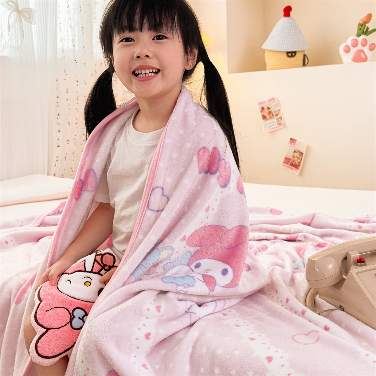 91家纺网 家纺一手货源 找家纺 花满路 2025新款亲肤舒适三丽鸥儿童毯毛毯毯子 爱心美乐蒂