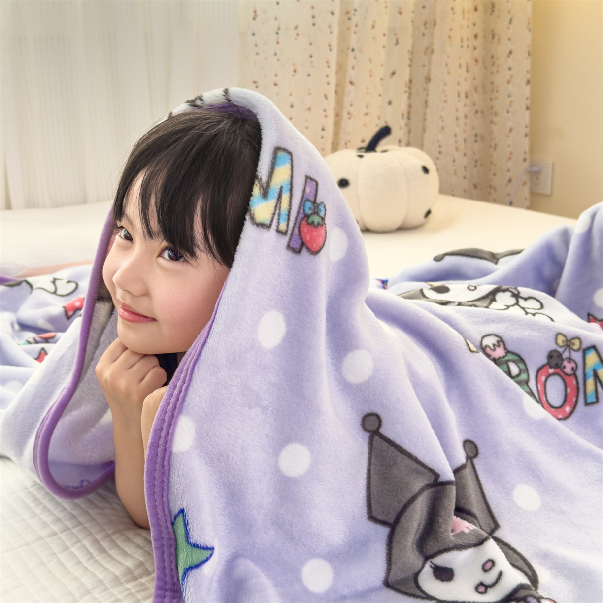 91家纺网 家纺一手货源 找家纺 花满路 2025新款亲肤舒适三丽鸥儿童毯毛毯毯子 草莓库洛米