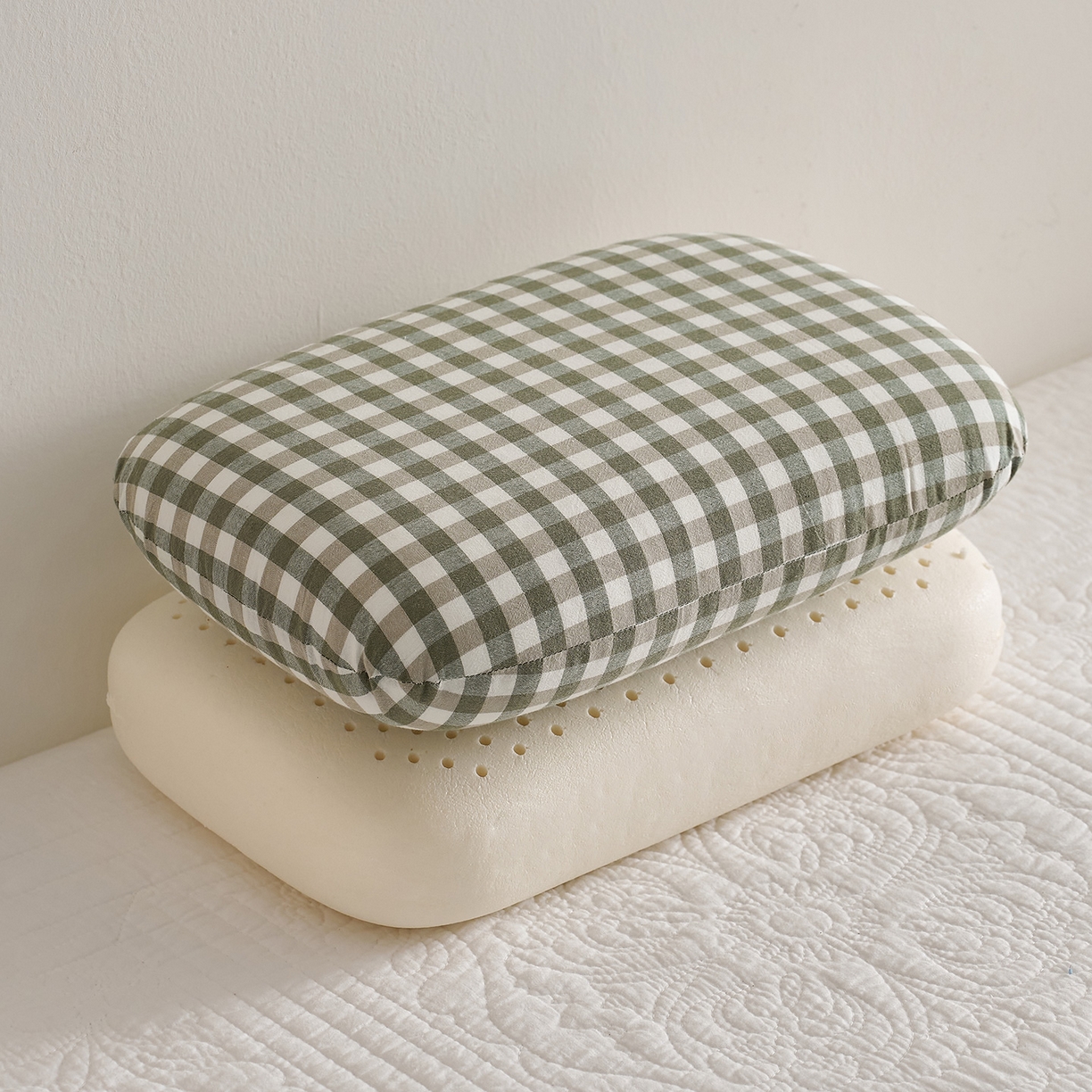 91家纺网 家纺一手货源 找家纺 （总）鼎盛乳胶 2025新款腰靠乳胶枕面包枕