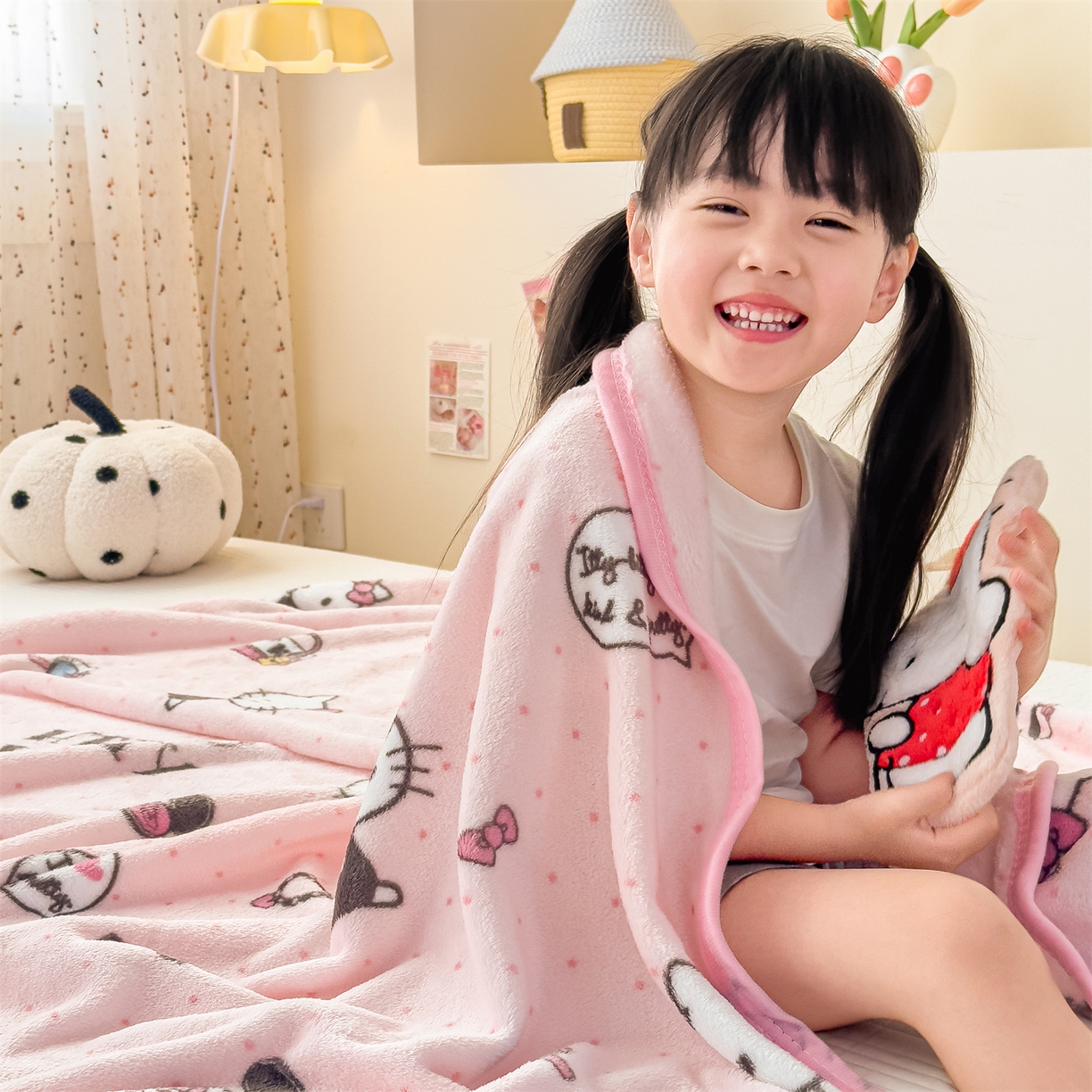 91家纺网 家纺一手货源 找家纺 花满路 2025新款亲肤舒适三丽鸥儿童毯毛毯毯子 粉粉kitty