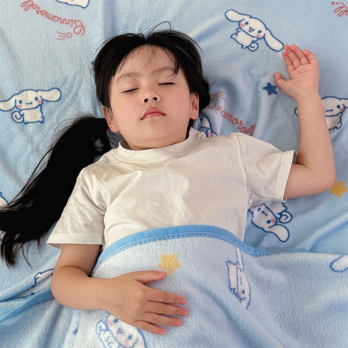 91家纺网 家纺一手货源 找家纺 花满路 2025新款亲肤舒适三丽鸥儿童毯毛毯毯子 乖巧玉桂狗