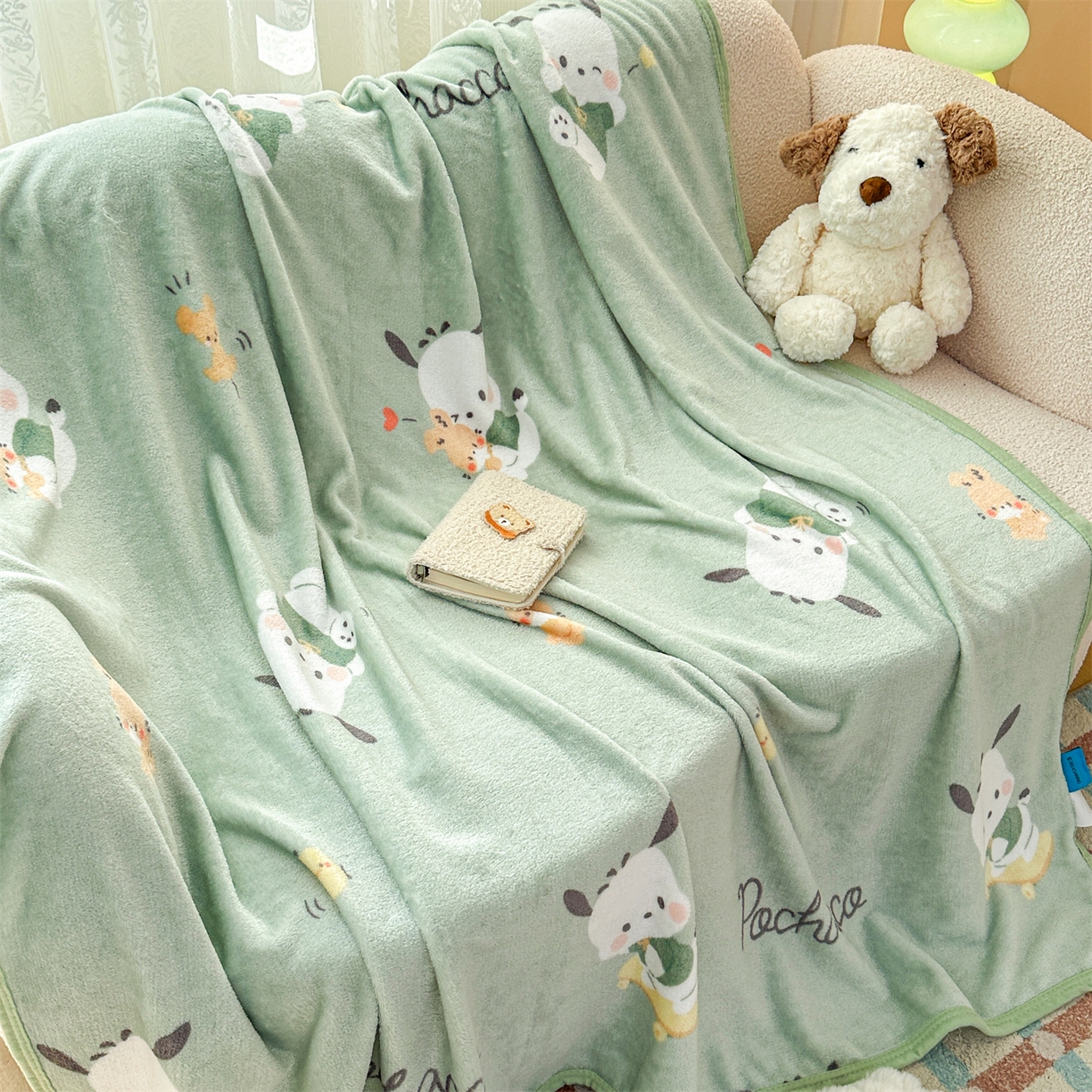 91家纺网 家纺一手货源 找家纺 花满路 2025新款亲肤舒适三丽鸥儿童毯毛毯毯子 滑板卡帕狗