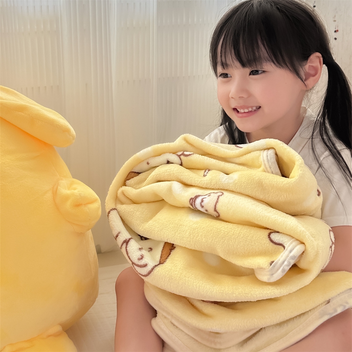 91家纺网 家纺一手货源 找家纺 花满路 2025新款亲肤舒适三丽鸥儿童毯毛毯毯子 俏皮布丁狗