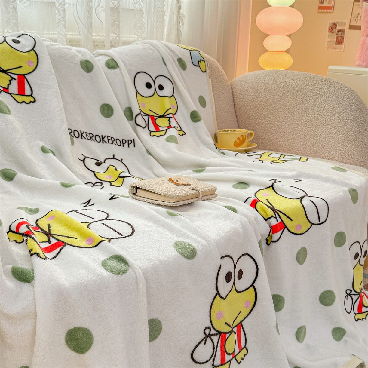 91家纺网 家纺一手货源 找家纺 花满路 2025新款亲肤舒适三丽鸥儿童毯毛毯毯子 球球大眼蛙