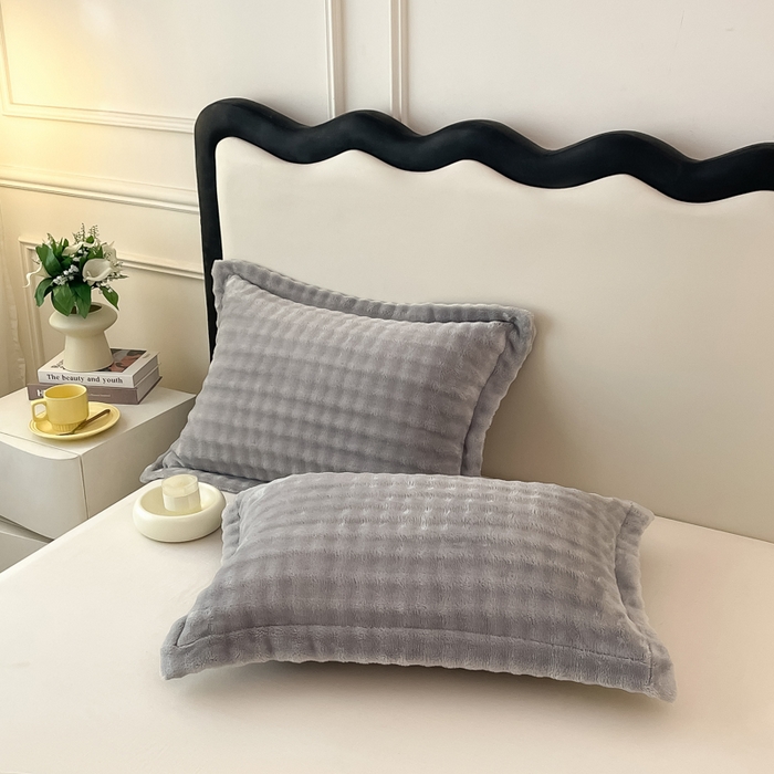 91家纺网 家纺一手货源 找家纺 宅部落 2025新款加厚牛奶绒泡泡绒单床单床单单品床单单件 星空灰