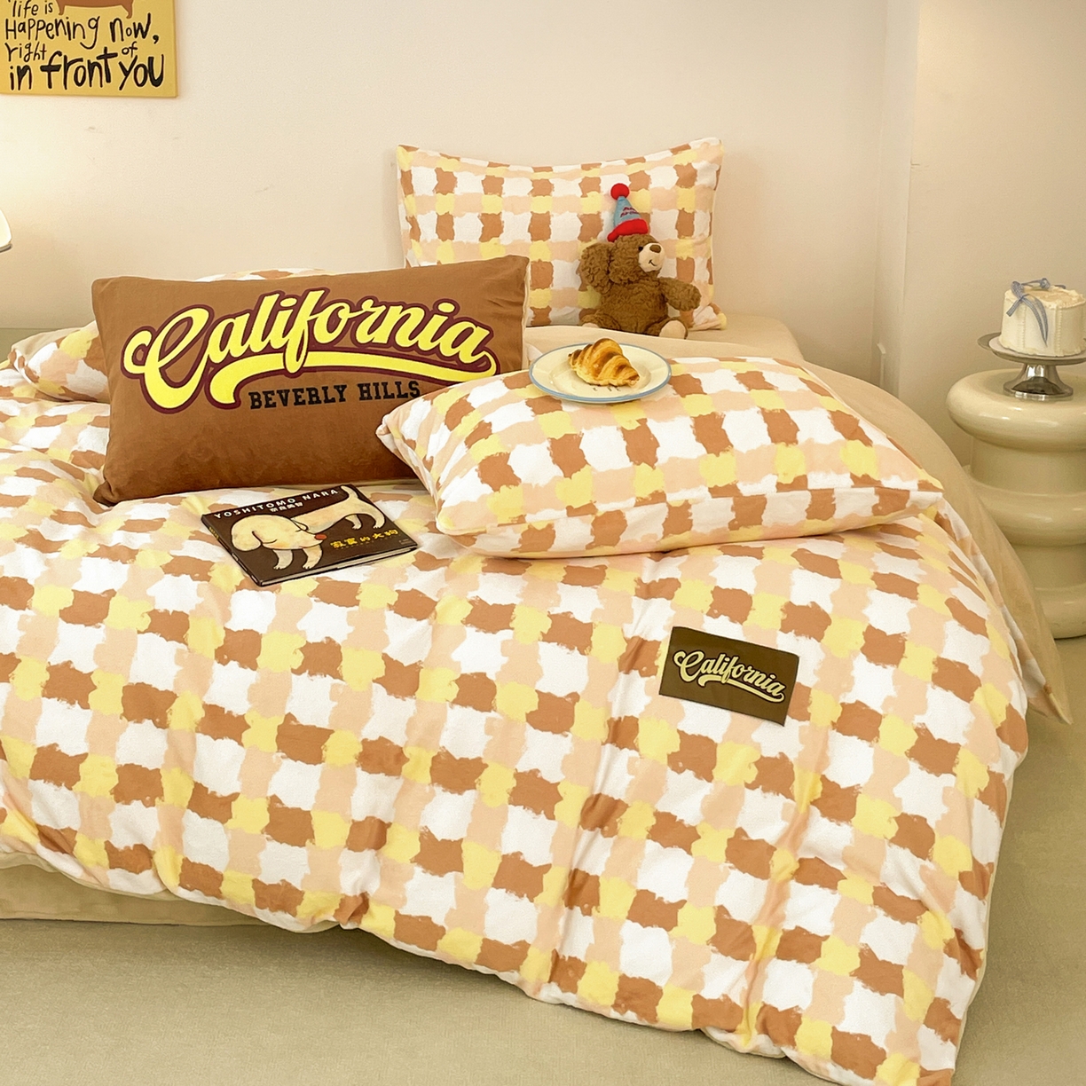 91家纺网 家纺一手货源 找家纺 如一 2025新款美式复古风数码织标牛奶绒四件套 复古咖