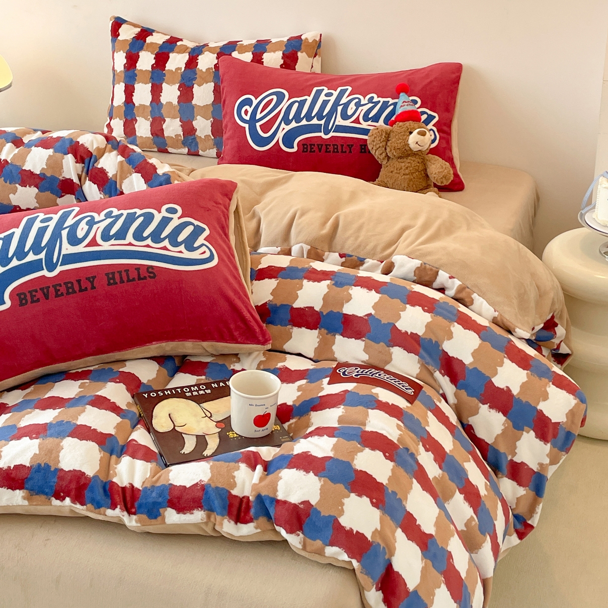 91家纺网 家纺一手货源 找家纺 （总）如一 2025新款美式复古风数码织标牛奶绒四件套