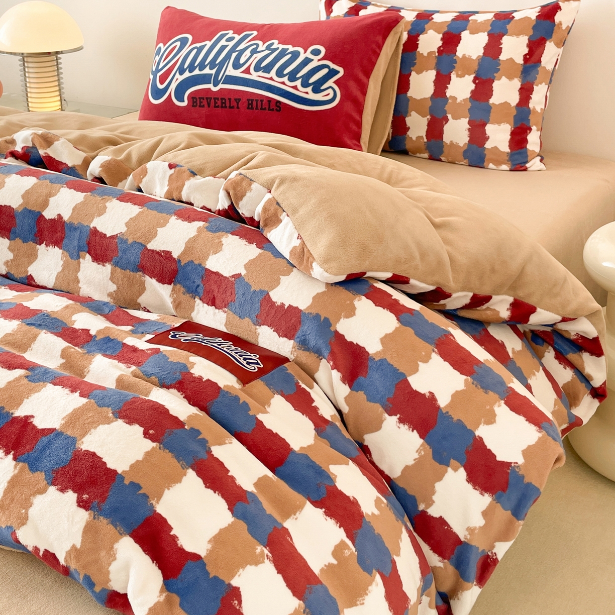 91家纺网 家纺一手货源 找家纺 （总）如一 2025新款美式复古风数码织标牛奶绒四件套