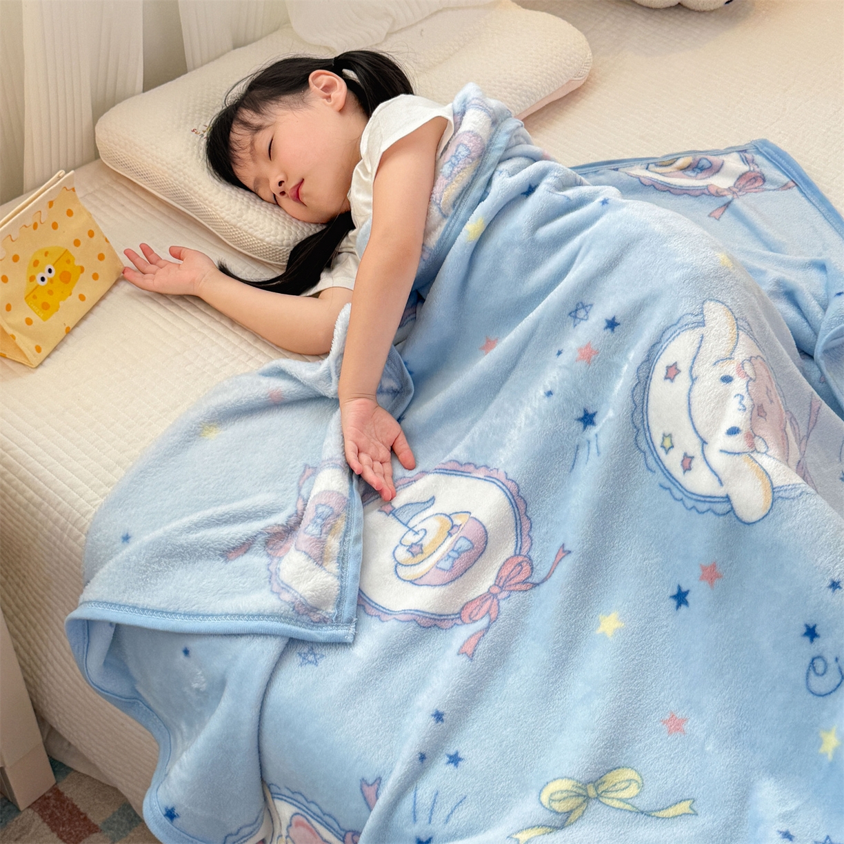 91家纺网 家纺一手货源 找家纺 花满路 2025新款亲肤舒适三丽鸥儿童毯毛毯毯子 圈圈大耳狗