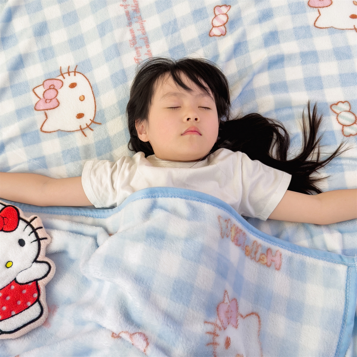 91家纺网 家纺一手货源 找家纺 花满路 2025新款亲肤舒适三丽鸥儿童毯毛毯毯子 糖果kt