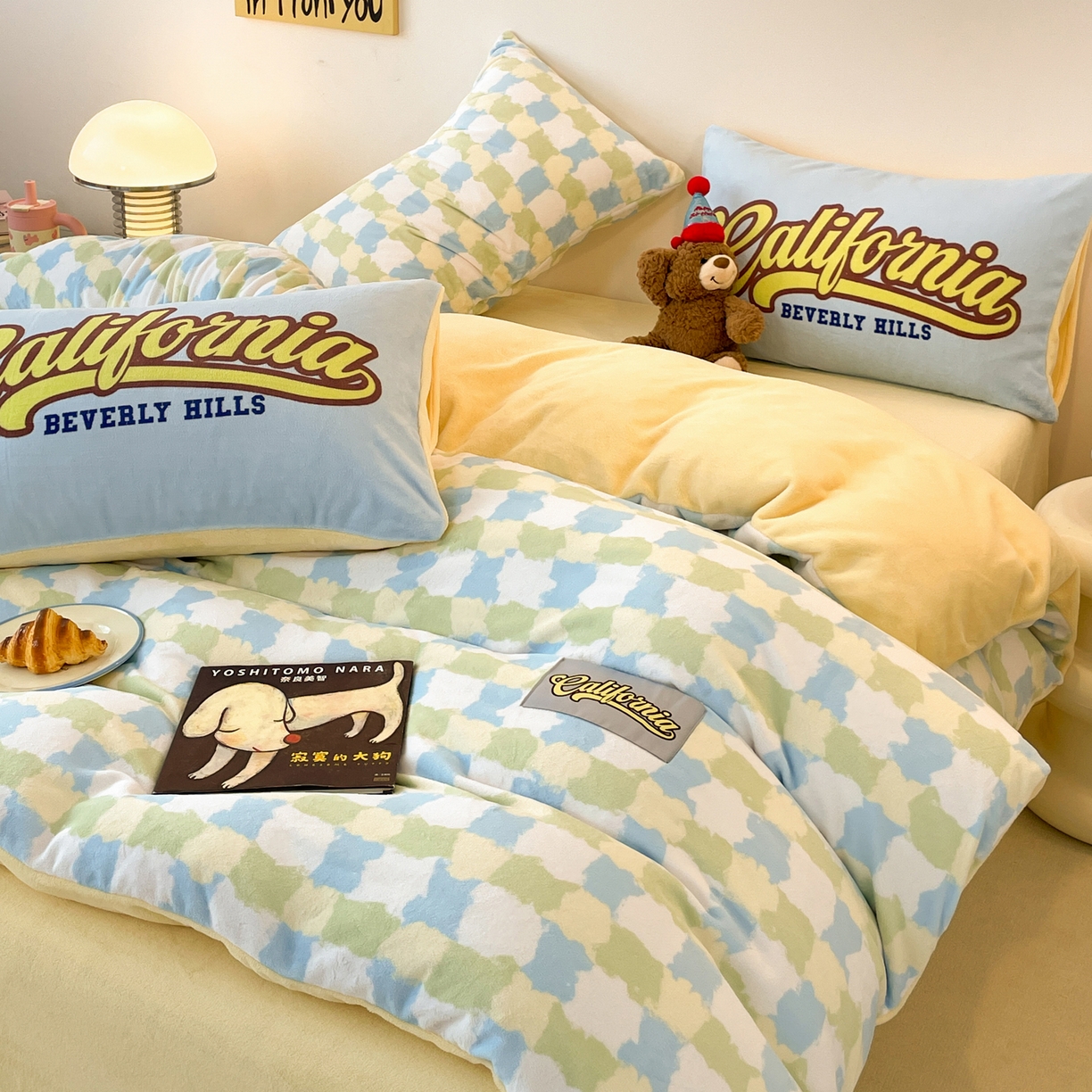 91家纺网 家纺一手货源 找家纺 如一 2025新款美式复古风数码织标牛奶绒四件套 复古绿