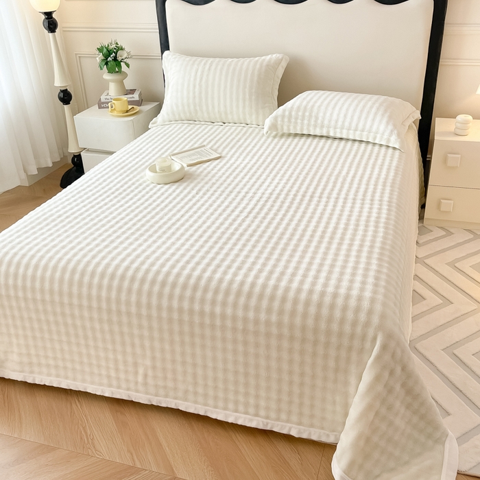 91家纺网 家纺一手货源 找家纺 宅部落 2025新款加厚牛奶绒泡泡绒单床单床单单品床单单件 优雅白