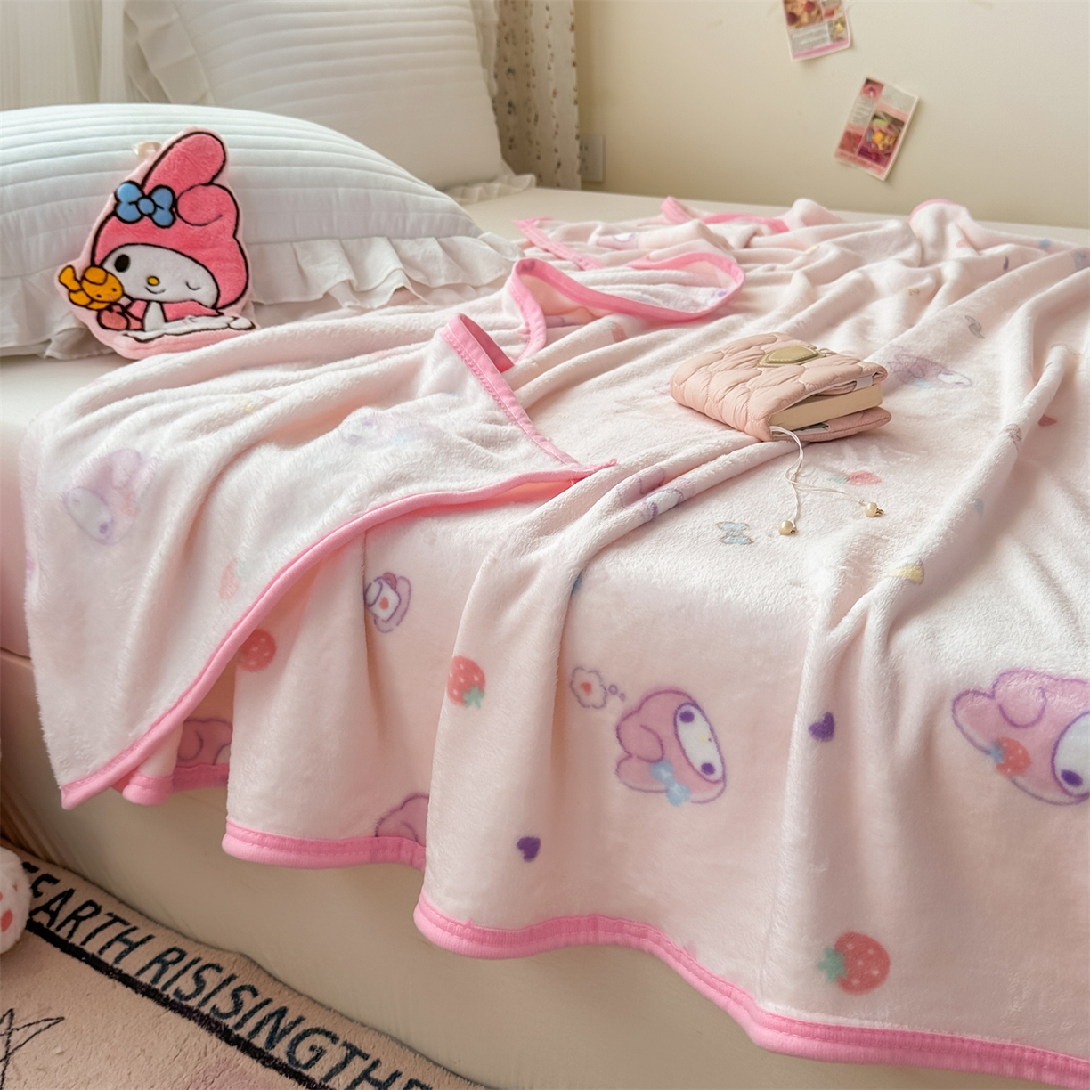 91家纺网 家纺一手货源 找家纺 花满路 2025新款亲肤舒适三丽鸥儿童毯毛毯毯子 甜筒美乐蒂