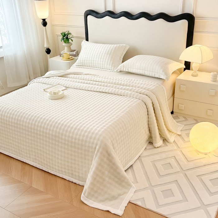 91家纺网 家纺一手货源 找家纺 宅部落 2025新款加厚牛奶绒泡泡绒单床单床单单品床单单件 优雅白