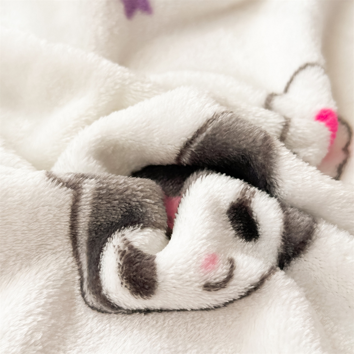 91家纺网 家纺一手货源 找家纺 花满路 2025新款亲肤舒适三丽鸥儿童毯毛毯毯子 小小库洛米